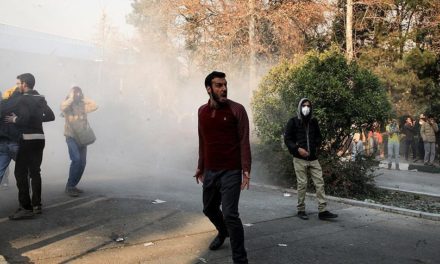 مقتل 3 من المخابرات الإيرانية خلال اشتباكات شمال غربي البلاد