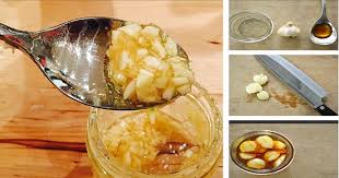 وصفة.. الثوم والعسل وخل التفاح يقوى المناعة وأقوى من البنسلين .