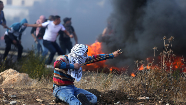 فلسطين .. عشرات الإصابات بمواجهات مع الاحتلال بالضفة