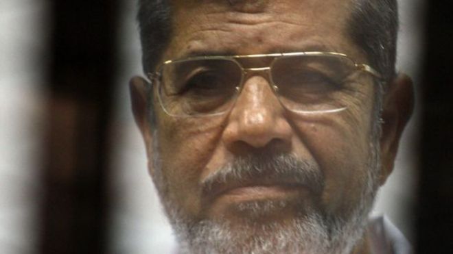 الرئيس محمد مرسي : سأضحي بنفسي من أجل ثورة يناير حسبة لله